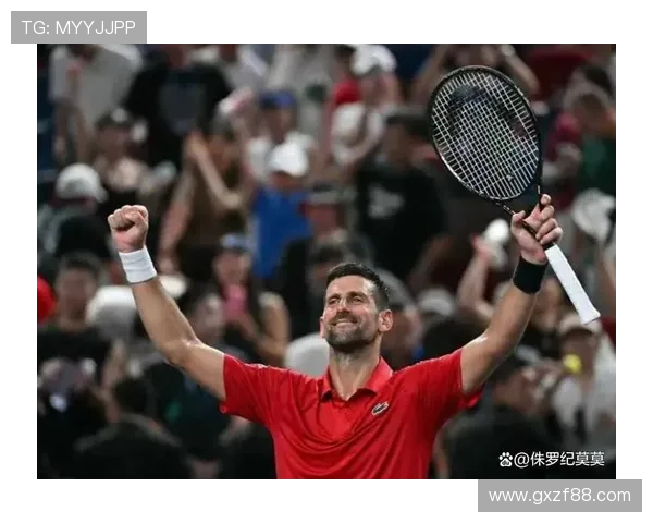 网球巨星赛季大回顾 新星崭露头角 经典对决再现赛场 网球巨星赛季大回顾 新星崭露头角 经典对决再现赛场