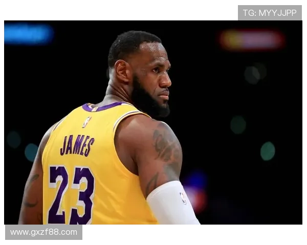 詹姆斯迎来生涯新高!湖人逆转战胜勇士全场精彩瞬间回顾 詹姆斯迎来生涯新高!湖人逆转战胜勇士全场精彩瞬间回顾